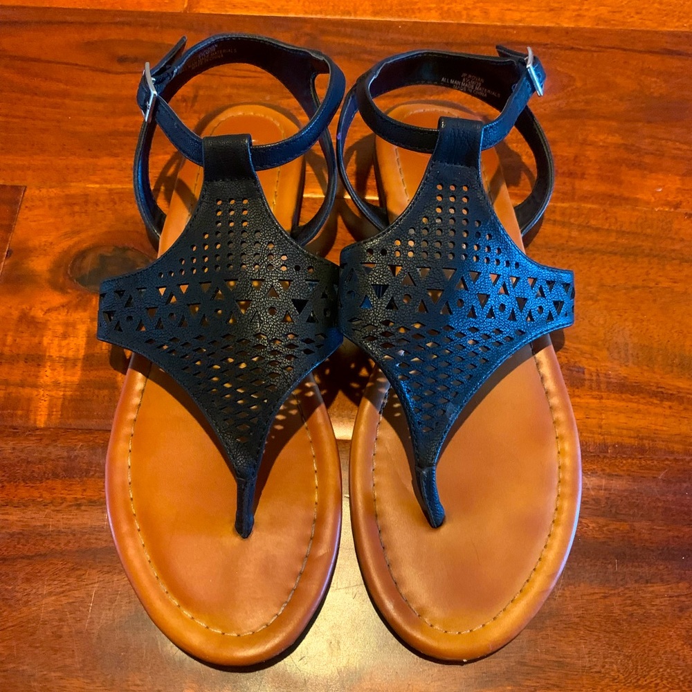 Women’s Black Sandals